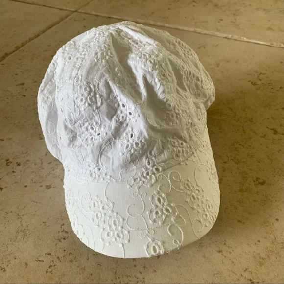 Two toddler girl hats. - Picture 7 of 11